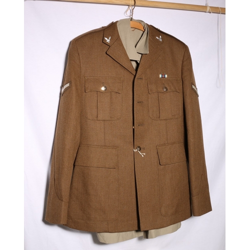 452 - British Army dress uniform jacket with Army Air Service Corps buttons by Firmin, single chevron arm ... 