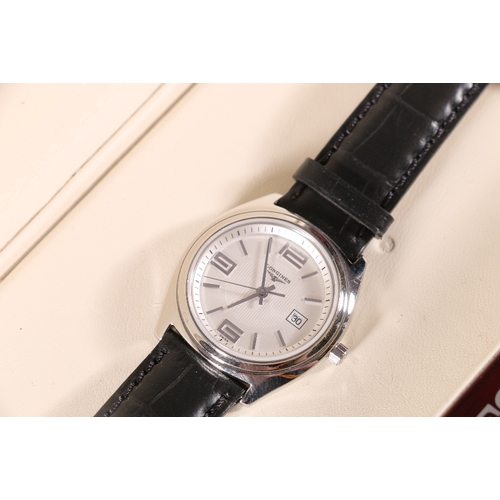 105 - Longines Lungomare stainless steel wristwatch with date aperture on black leather strap