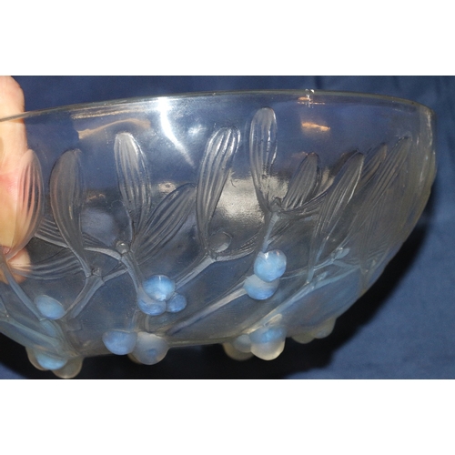 209 - Lalique clear glass bowl decorated in relief with sycamore pattern, 24cm diameter