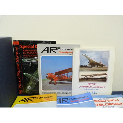 150 - Aircraft & Air Warfare.  A carton of various books & periodicals.