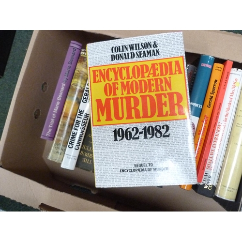 89 - TRUE CRIME.  A carton of various vols.