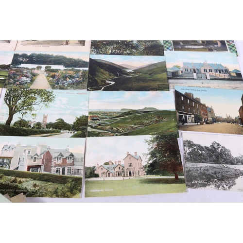 208 - A collection of approximately 100 postcards of Scottish topographical interest with many local East ... 