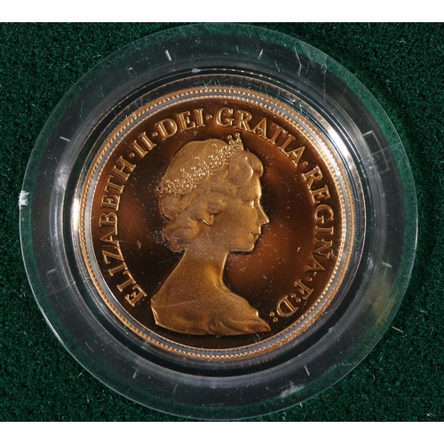 312 - UNITED KINGDOM Elizabeth II gold proof sovereign 1980 with Royal Mint certificate of authenticity in... 