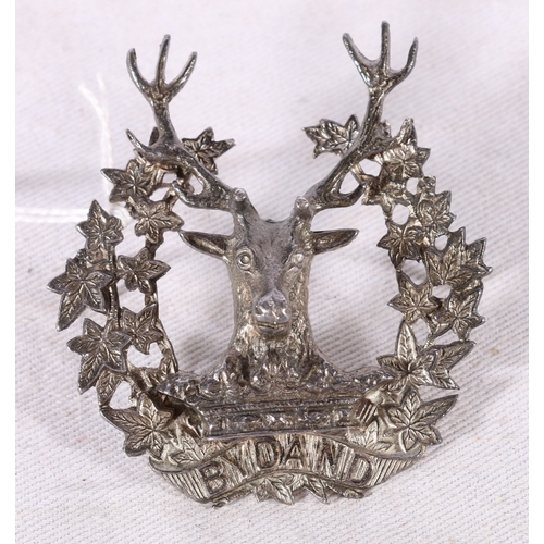 341 - Gordon Highlanders officer's hallmarked silver cap badge with stag with ten-tine antler and By Dand ... 