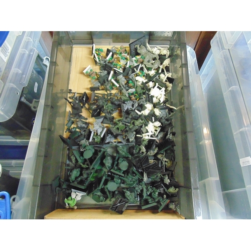 109 - Games Workshop Warhammer loose figures, separated into individual boxes containing different armies ... 