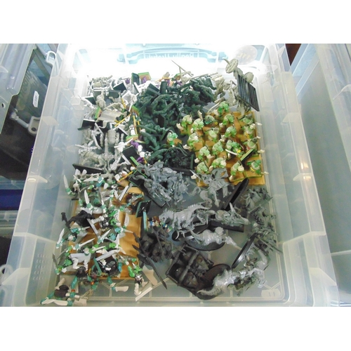 109 - Games Workshop Warhammer loose figures, separated into individual boxes containing different armies ... 