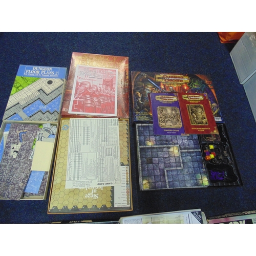 112 - Games Workshop board and other games including Eldar, Armies of the Imperium, Warlock, etc, complete... 