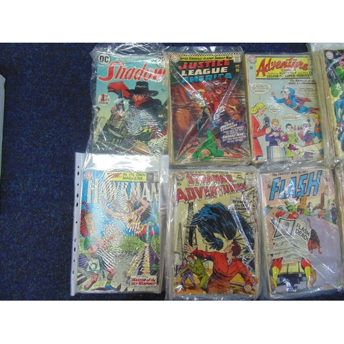 114 - Vintage comics including Victor, The Flash, Fantaastic Four, Spiderman, Hotspur, Phantom, Hulk, Iron... 