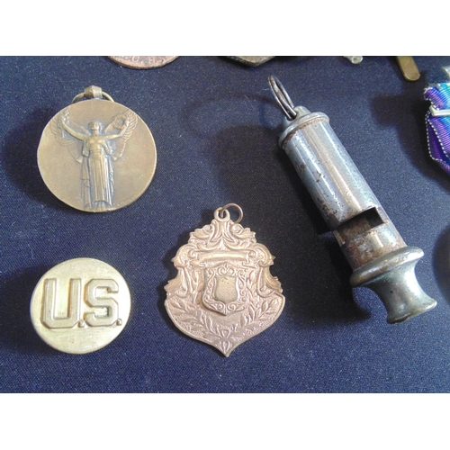 323 - British WWI medal pair to 2996 PTE S STOBIE 1 LOVAT'S SCTS (Lovat's Scouts), dog tags fro Stobie 225... 