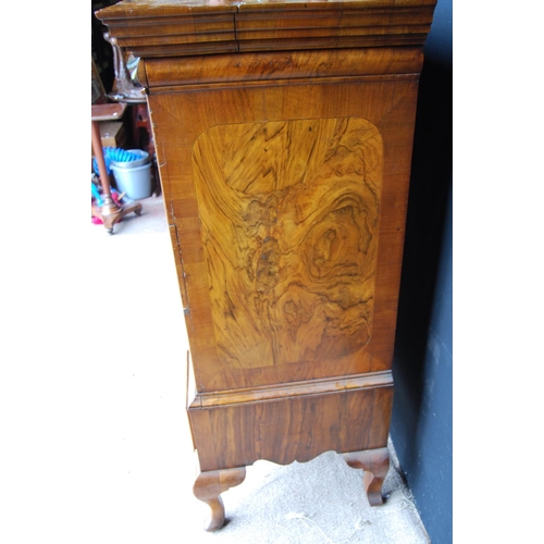 400 - Queen Anne style walnut tallboy, the inlaid rectangular top and stepped cornice over two short and t... 