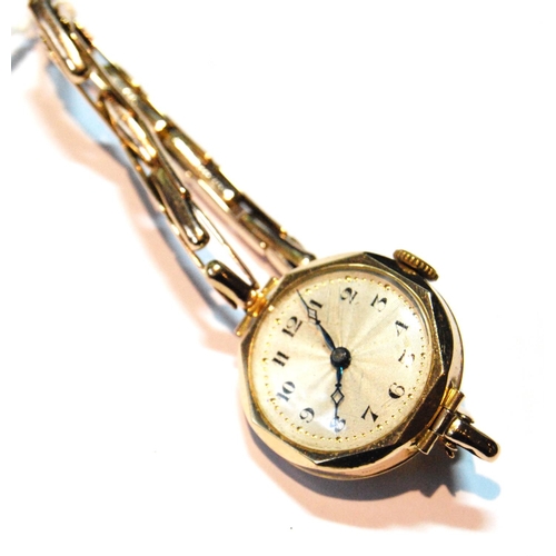 47 - Lady's 9ct gold watch, 1930, Vertex, expanding bracelet, 7.7g nett.