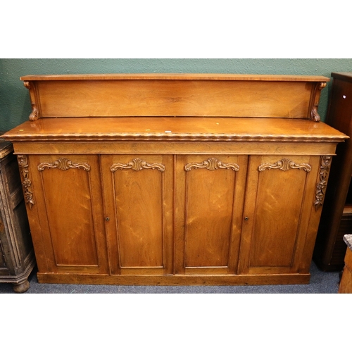 369 - Victorian rosewood dresser with ledge back raised on whorl supports, the rectangular top with piecru... 