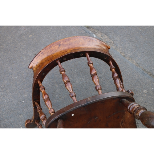 399 - Antique smoker's bow chair with typical yoke back, turned spindle back raised on turned supports&nbs... 