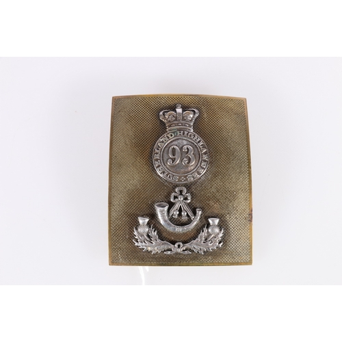 401 - Scottish brass shoulder belt plate of the 2nd Battalion 93rd Sutherland Highlanders (1861-1881), 10c... 