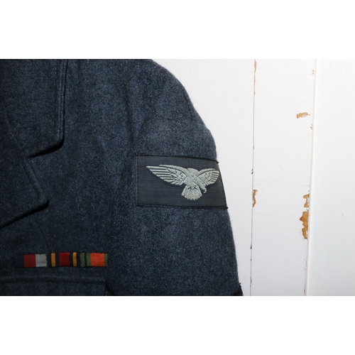 493 - British Royal Air Force dress uniform jacket having H Thomas and Co Ltd interior label dated July 19... 