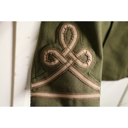 517 - British Army khaki green dress uniform jacket having Polikoff label 