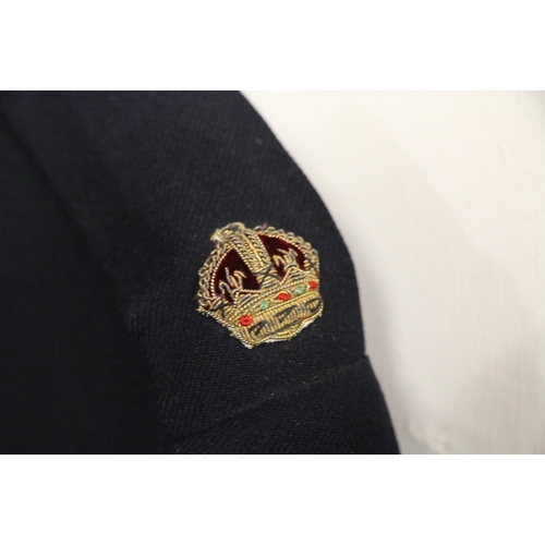 527 - British Army dress uniform jacket having Meyer and Mortimer Ltd of London label 