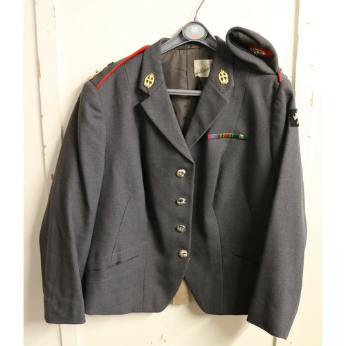 528 - British Army dress uniform jacket having Hilliers Couture of London label with Queen Alexandra'... 