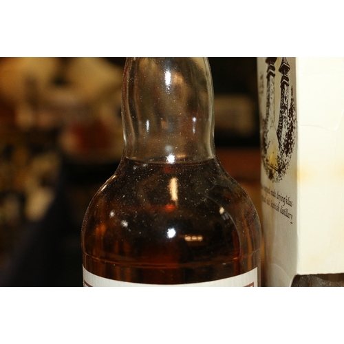 159 - DALLAS DHU 10 year old single Highland malt Scotch whisky, bottled by Gordon & MacPhail 70cl, 40... 