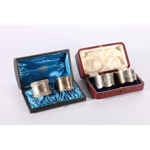 53 - A pair of George V silver napkin rings of good gauge by Atkin Brothers, Sheffield 1918, 110g, a... 