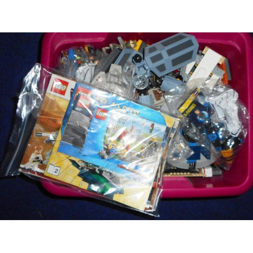 161 - Lego. Box of loose pieces and some plans.