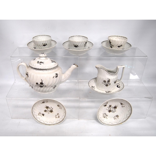 262 - Late 18th century part tea set decorated with monochrome flowers and Greek Key border comprising thr... 