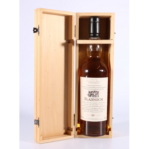 177 - BLADNOCH 10 year old Lowland single malt Scotch whisky bottled under Diageo's Flora and Fauna range,... 