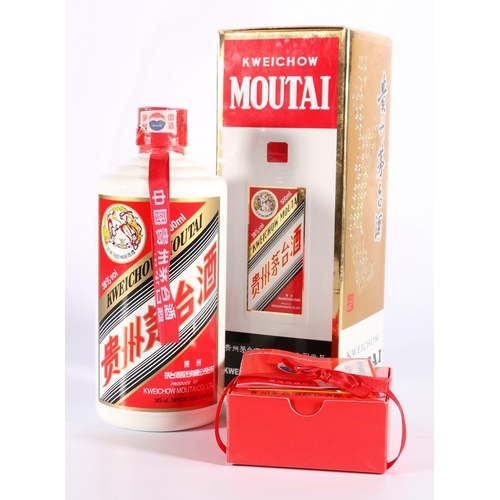 178 - KWEICHOW MOUTAI liquor from the People's Republic of China, 38% abv, 76° proof, 50cl, boxed