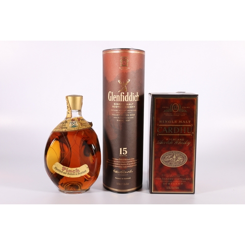 189 - GLENFIDDICH 15 year old Solera vat single malt Scotch whisky 40% abv 70cl boxed, PINCH old blended w... 