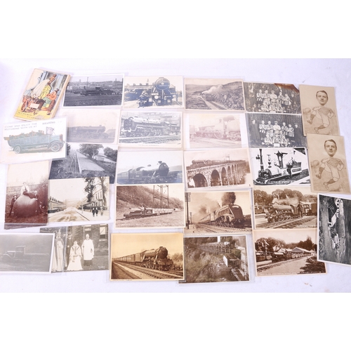 301 - A collection of around 1000 postcards, mostly of English topographical interest including London, Ch... 