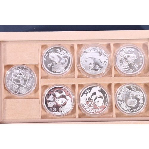 381 - The Royal Mint China Panda silver bullion one ounce collection 1989-2007 comprising 19 Chinese silve... 