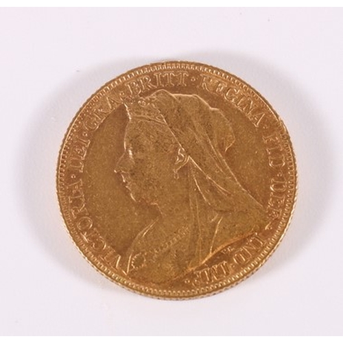 400 - UNITED KINGDOM Victoria (1837-1901) old veiled head gold sovereign 1900, possibly P for Perth Austra... 