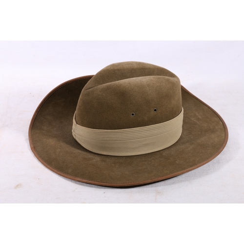 538 - Australian army slouch hat by Mountcastle and dated 1992