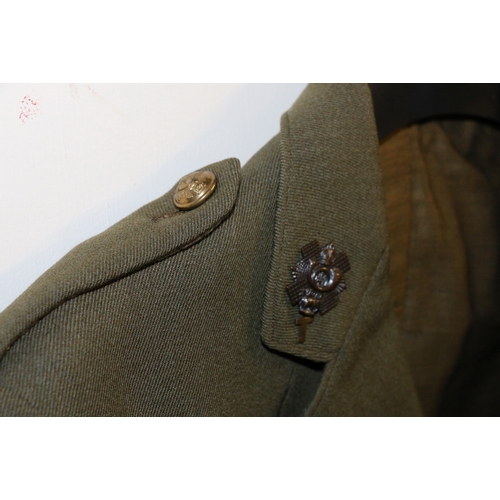 560 - British Army dress uniform jacket having Highand Light Infantry brass buttons by Pitt & Co, HLI ... 