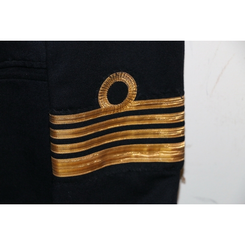 568 - British Royal Navy dress uniform jacket having Paisleys Ltd of Glasgow label, brass lion rampant but... 