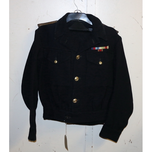 582 - British Royal Navy dress uniform jacket having H Lotery & Co Ltd label dated 1944 size 7, with b... 