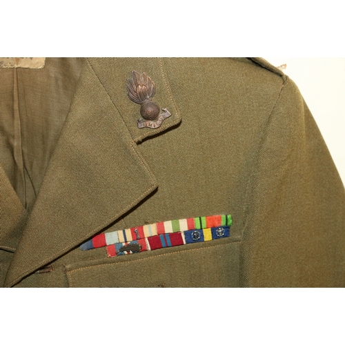 588 - British Army dress uniform jacket having Hobson and Sons (London) Ltd label 