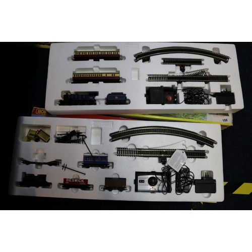 159 - Hornby OO gauge model railways electric train set R1127 City Industrial with 0-4-0 locomotive 33 FR ... 