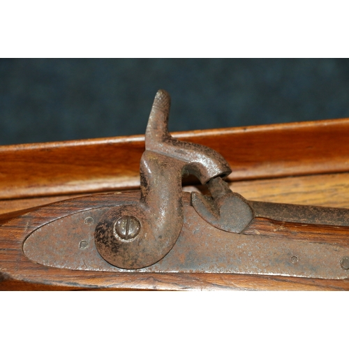 504 - British muzzle loading percussion cap rifle stamped to stock 1158, 124cm long