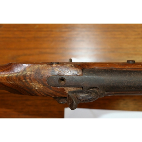 504 - British muzzle loading percussion cap rifle stamped to stock 1158, 124cm long