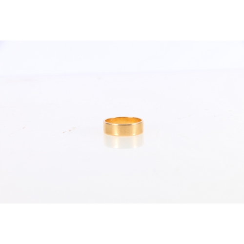 116 - Unhallmarked yellow metal wedding band, likely high carat, size T, 7.7g