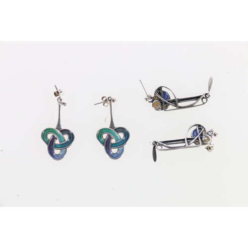 120 - Pair of silver and enamelled Celtic knot earrings, makers marks DJ? possibly Dust Jewellery (Alastai... 