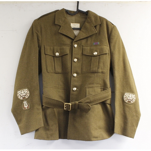 33 - British Army dress uniform jacket having H Edgard & Sons Ltd label, Royal Corps of Signals stayb... 