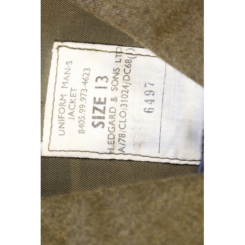 33 - British Army dress uniform jacket having H Edgard & Sons Ltd label, Royal Corps of Signals stayb... 