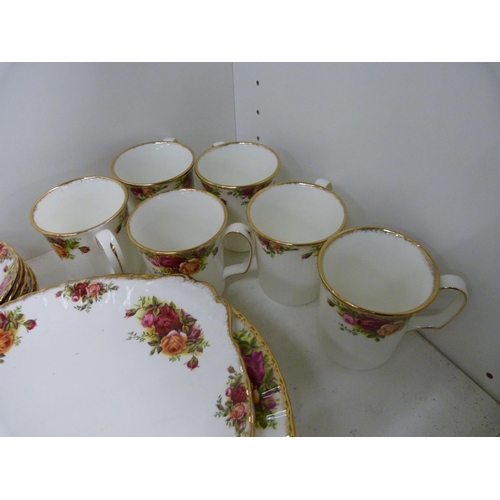 106 - Royal Albert Country Rose teaset