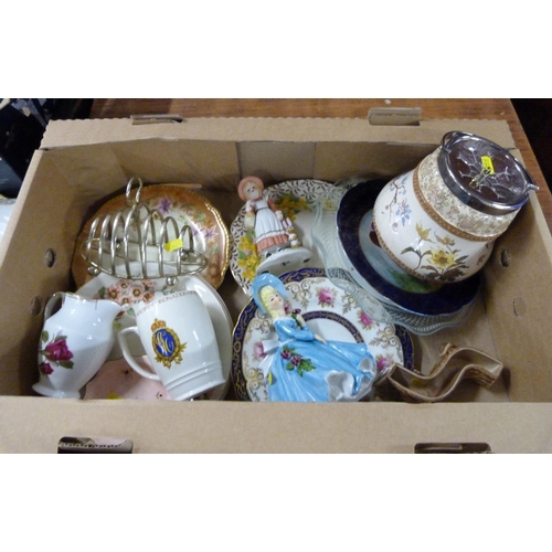 258 - Collection of various ceramics to include biscuit barrel, toast rack, plates etc