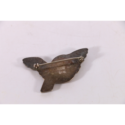 131 - Georg Jensen Danish silver bird brooch, pattern number 320, stamped to reverse STERLING DENMARK, 4cm... 