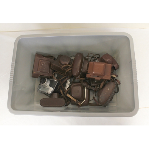 381 - Box of vintage cameras to include a Halina 35X with cover, a Kodak Retinette 1a and an Akio Arette P... 