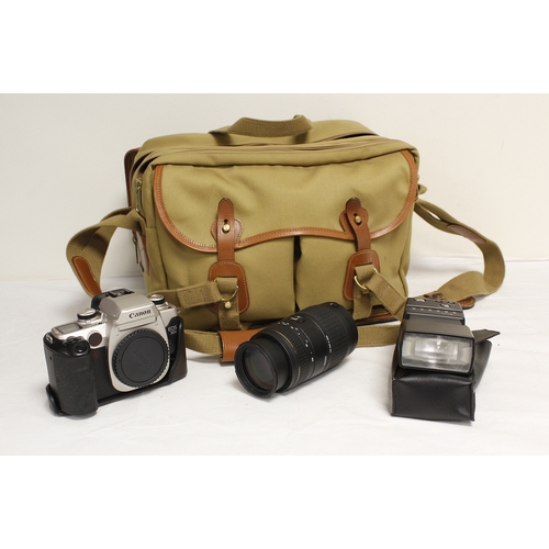 385 - Canon 50E SLR film camera with modern Sigma 70-300mm F4-5.6 APO macro super and Canon flash gun, in ... 