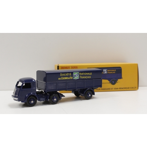 278 - 12 Mattel Atlas Editions reproduction models of Dinky Toys including 25JJ Ford Camion Bache, 25O Cam... 